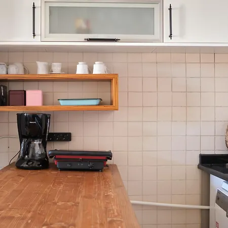 Apartment Historical In Galata