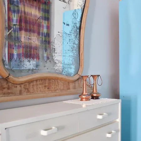 Historical In Galata Apartment